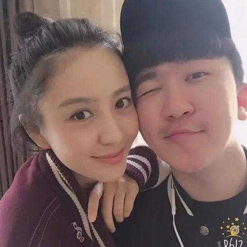 娱乐吃瓜闺蜜是谁啊,揭秘“娱乐吃瓜闺蜜”背后的神秘人物