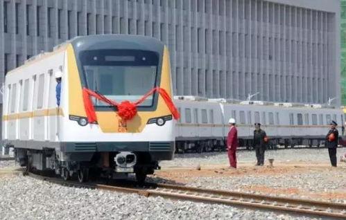 娱乐早班车吃瓜,揭秘娱乐圈最新“瓜”事